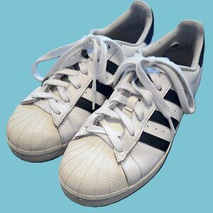 Adidas Superstar White/Black, Style #C77154, 09/2015, Men's size 7, Gently Used